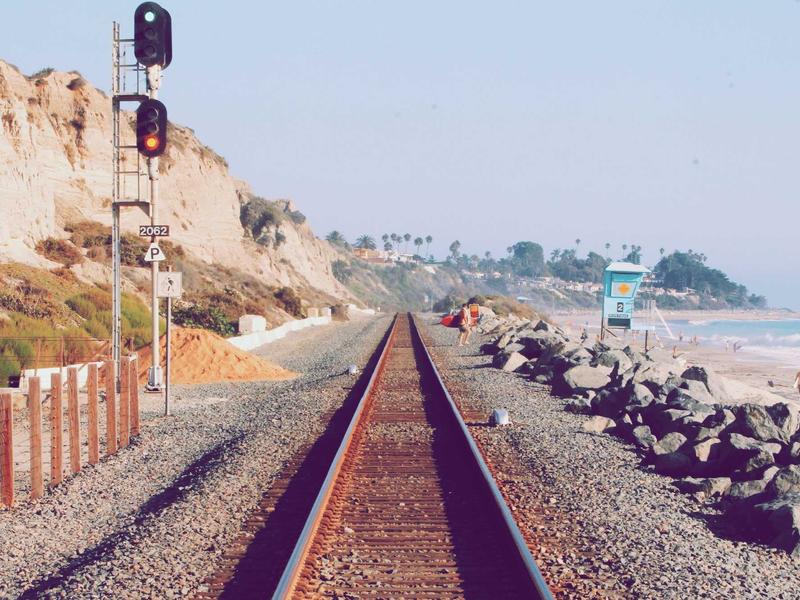 MacBook Air ლაიტ KU23