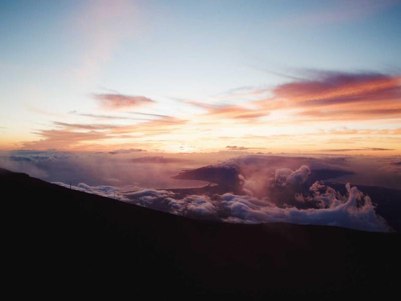 iPhone 14 და ძველი პრო UF90